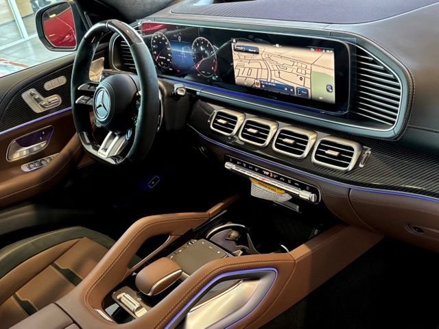 New 2026 MANUFAKTUR Ireland Mid Green Metallic Mercedes-Benz AMG® GLS 63 4MATIC+ SUV image 63