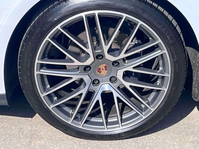 Used 2024 White Porsche 4 image 12