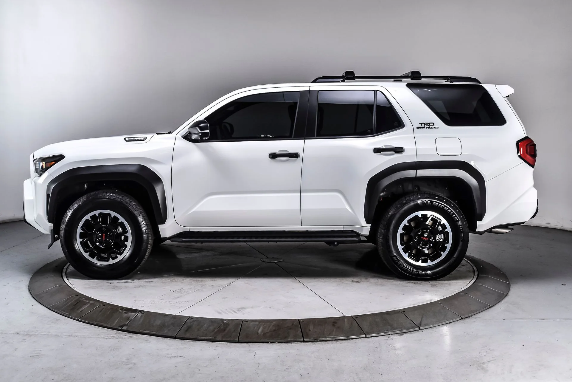 Used 2025 Ice Toyota TRD Off Road Premium image 3