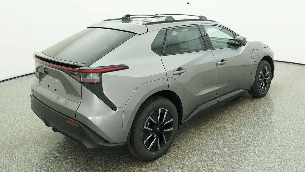 New 2026 Heavy Metal Toyota XLE image 18