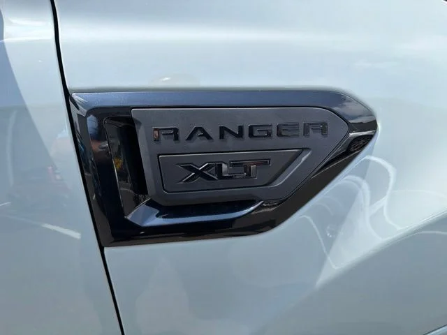 Used 2021 Green Ford XLT image 10