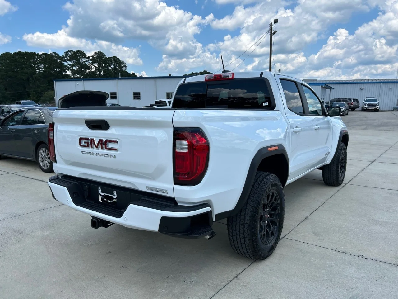 New 2026 Summit White GMC Elevation image 3