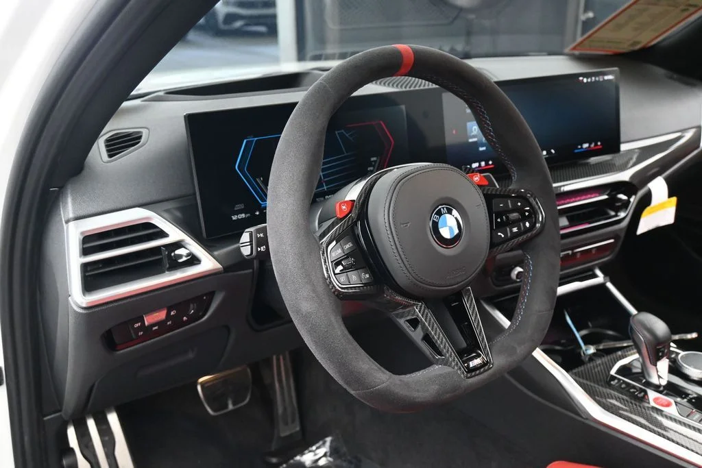 Used 2026 Alpine White BMW Competition image 15