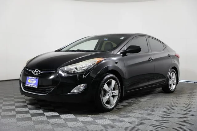 Used 2013 Black Hyundai GLS image 19
