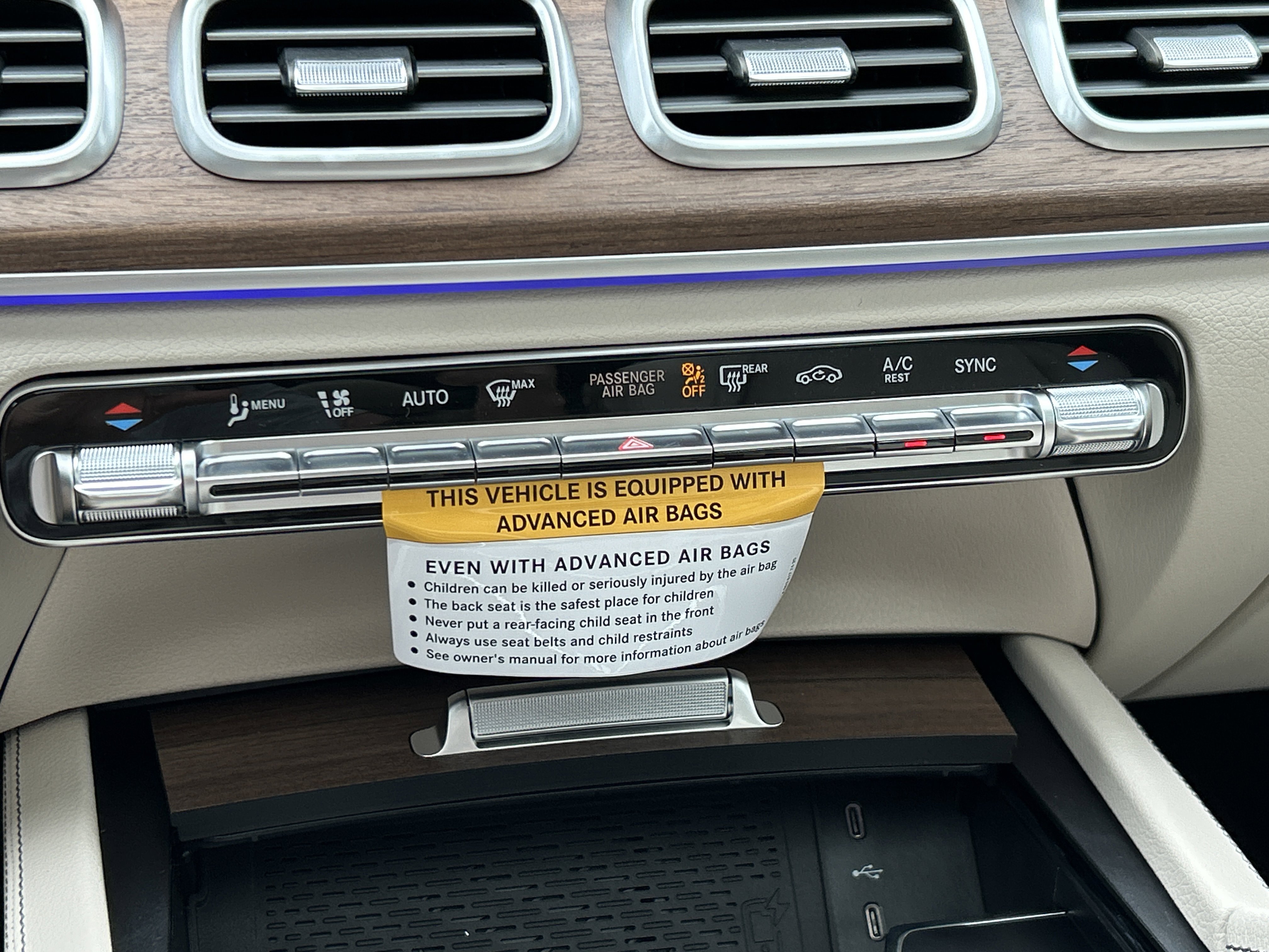 New 2026 Black Mercedes-Benz GLE 350 4MATIC® SUV image 29