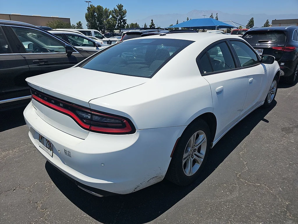 Used 2022 White Knuckle Clear Coat Dodge SXT image 4