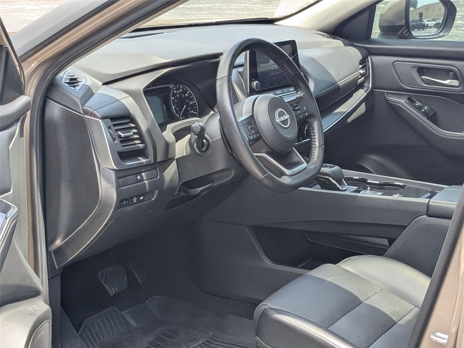Used 2024 Baja Storm Metallic Nissan SV image 2