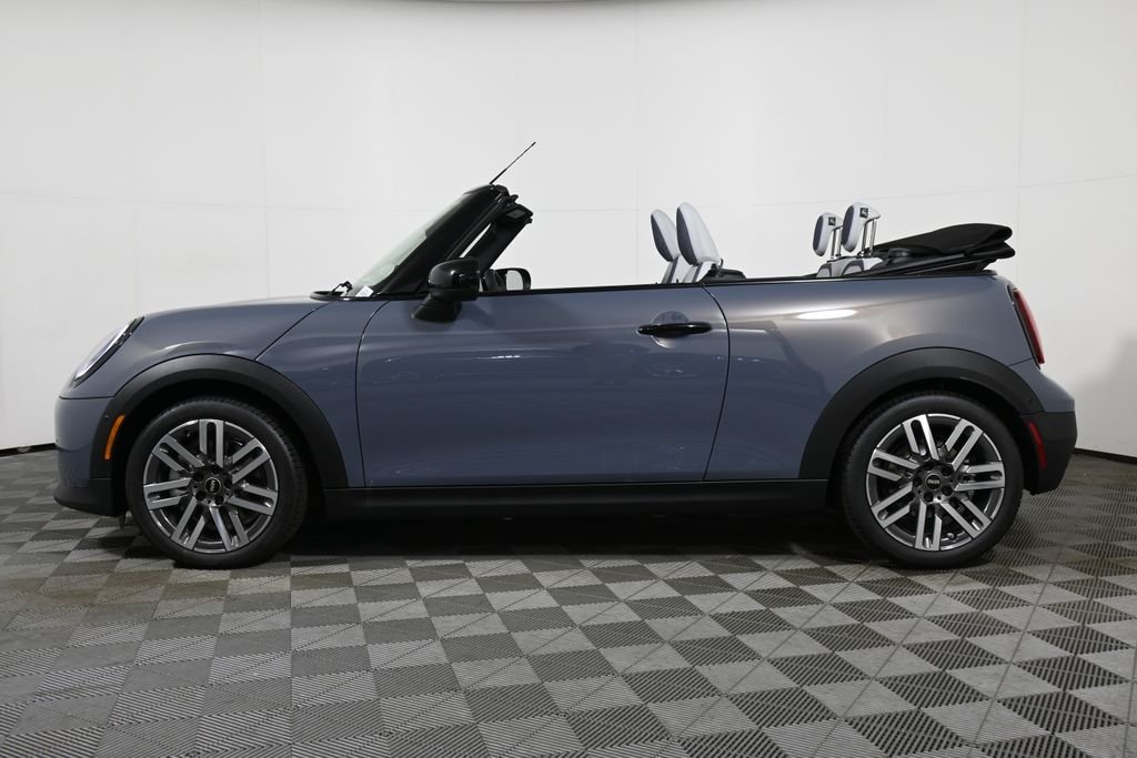 New 2026 Brown MINI Signature Plus image 11