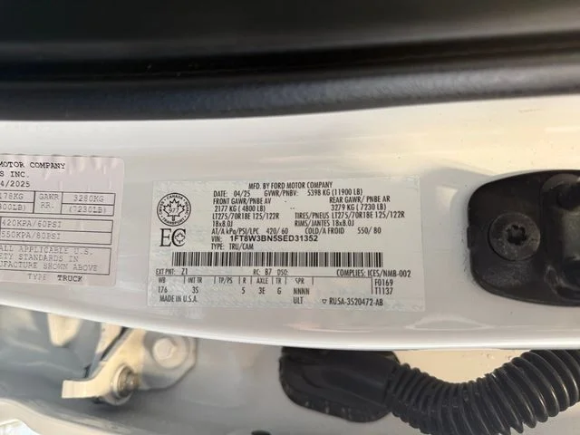 Certified Used 2025 Oxford White Ford XLT image 25