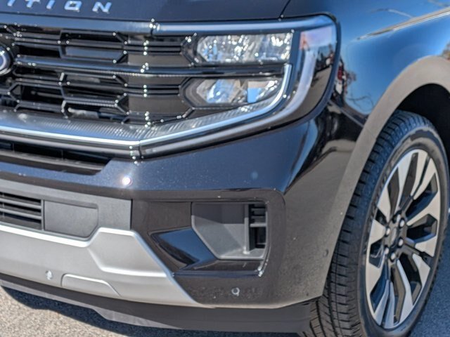 New 2025 Agate Black Metallic Ford Platinum® image 2