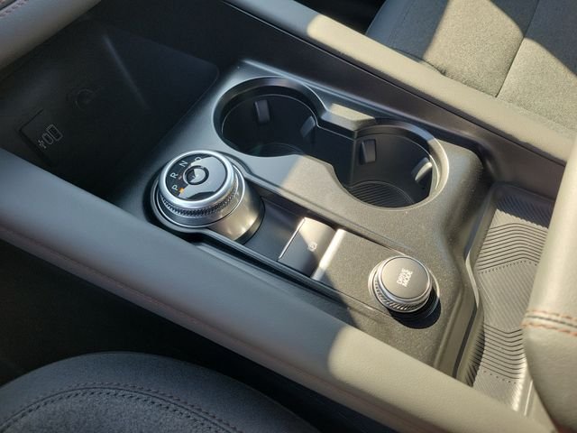 New 2027 Avalanche Gray Ford Active image 12