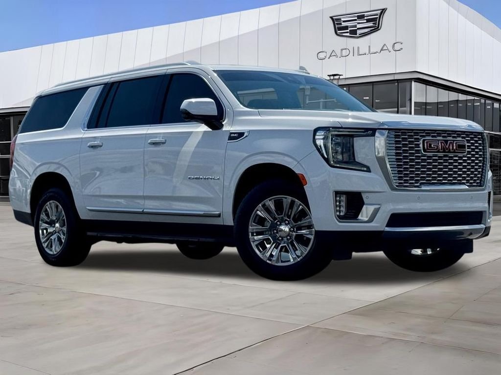 Used 2024 White GMC Denali image 2