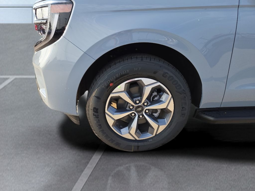 New 2027 Glacier Gray Metallic Tri-Coat Ford Active image 22