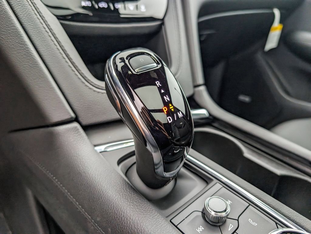2025 Cadillac XT6 Luxury - Photo 33