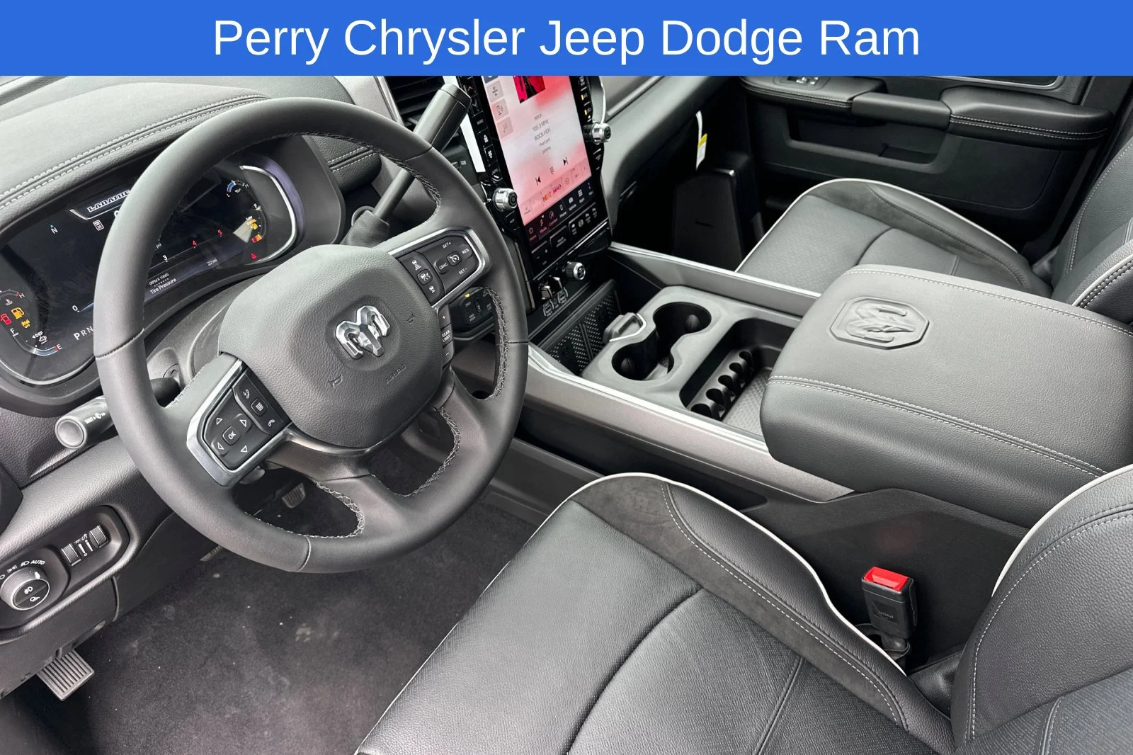 2026 RAM 2500 Laramie - Photo 6