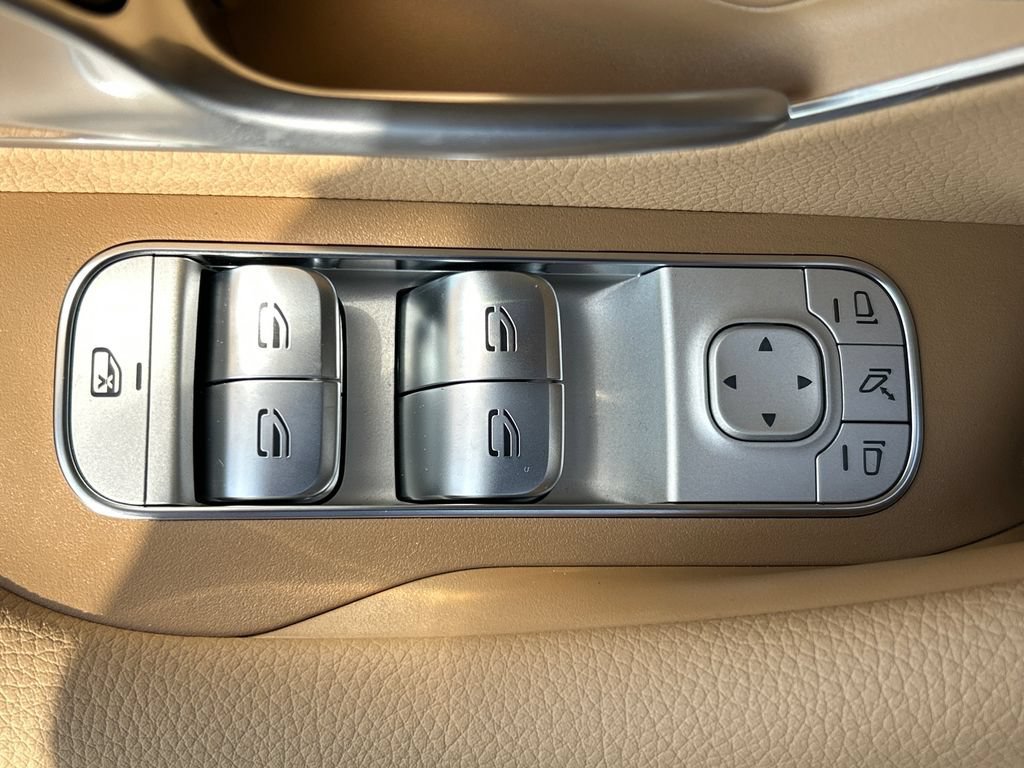 New 2026 Polar White Mercedes-Benz GLE 580 image 50