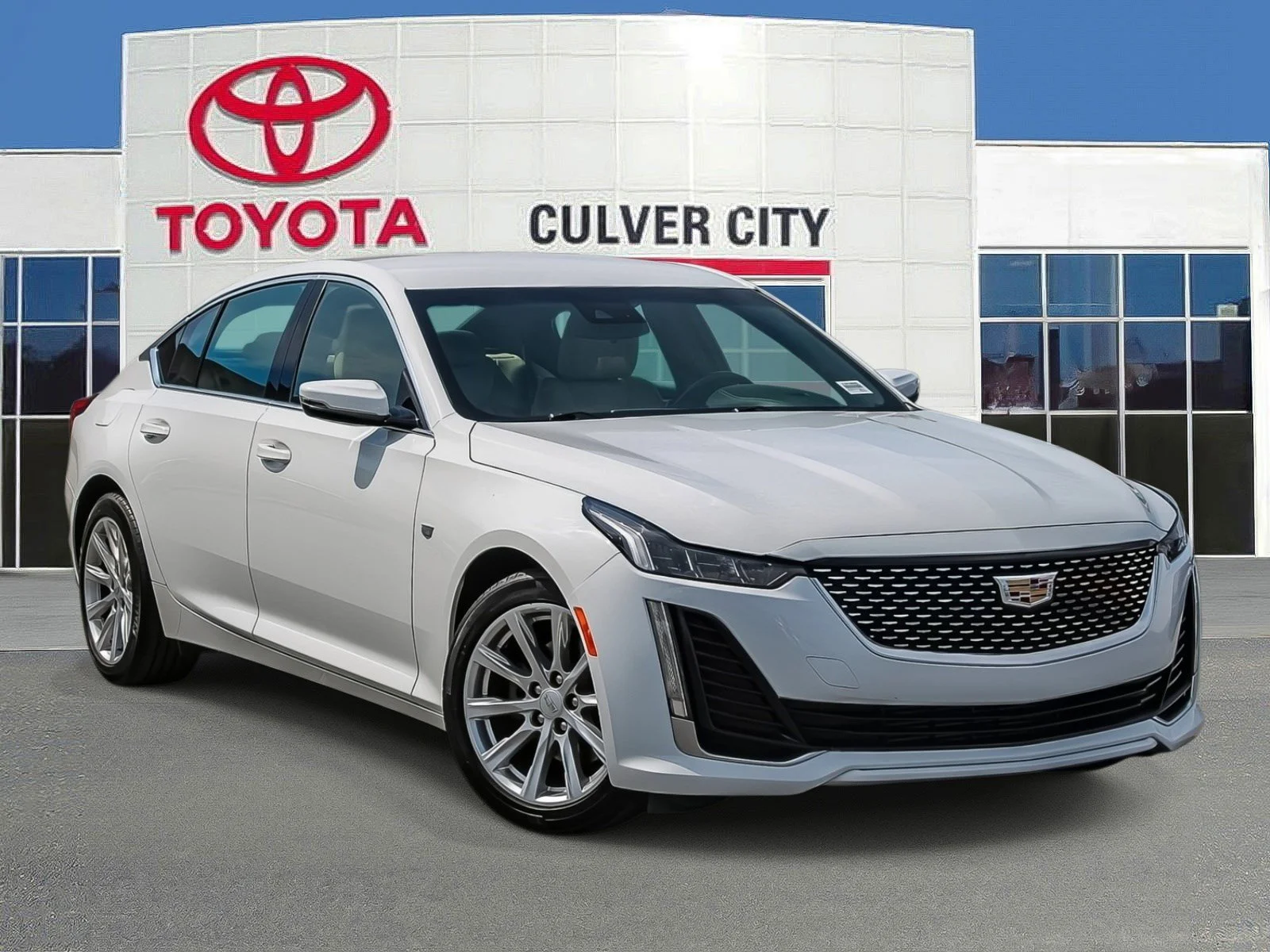 2023 Cadillac CT5