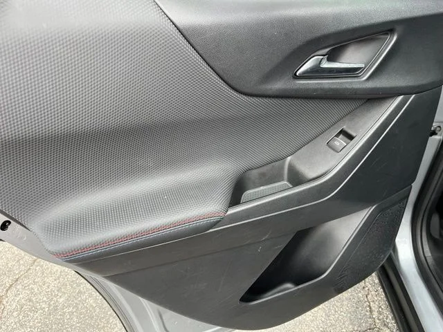 Used 2025 Gray Chevrolet RS image 9