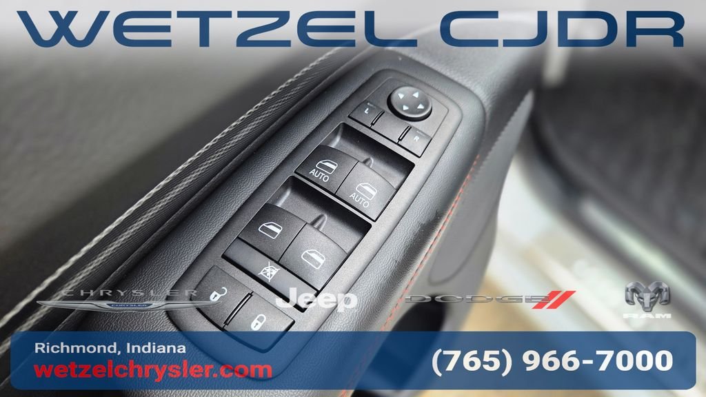 New 2026 White Knuckle Clear-Coat Exterior Paint Dodge GT HEMI V8 image 12