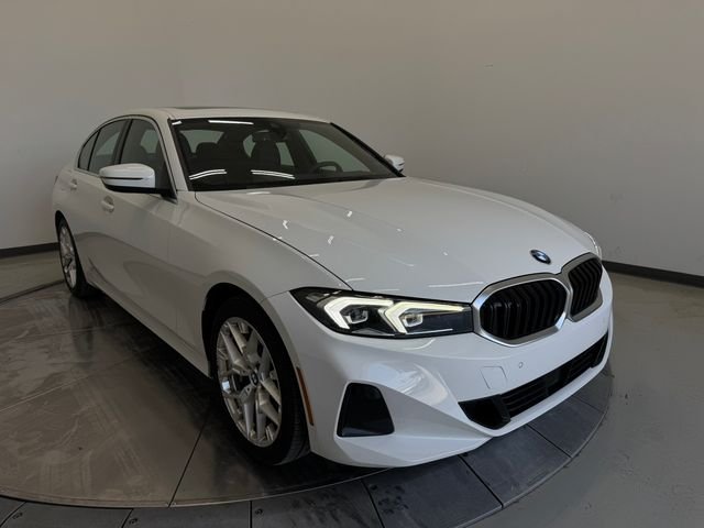 2025 BMW 3 Series 330i Sedan's photo