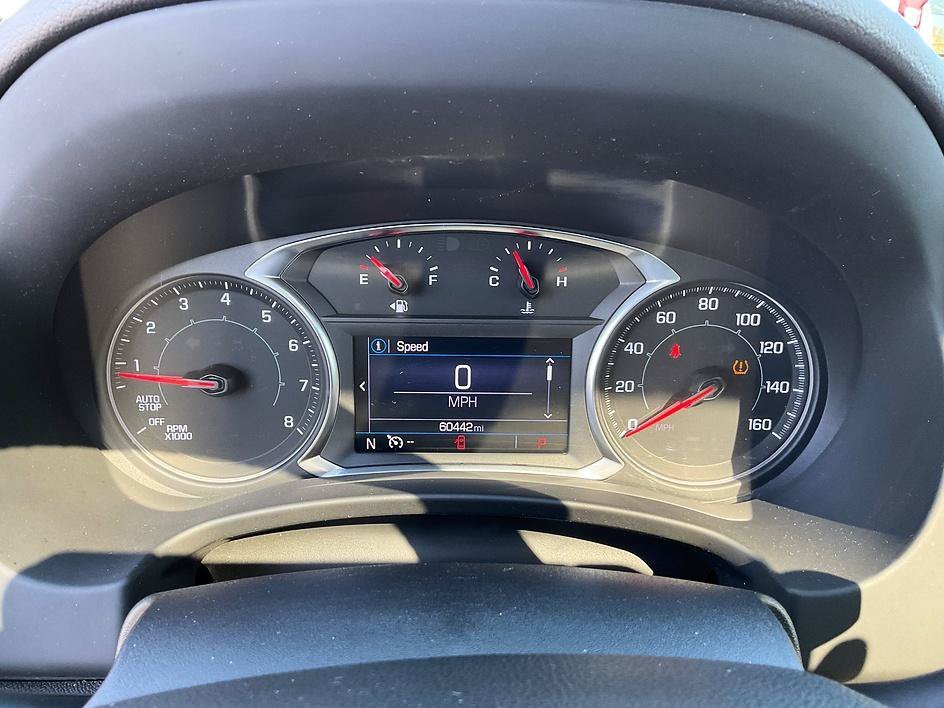 Used 2019 Gray GMC SLE image 6