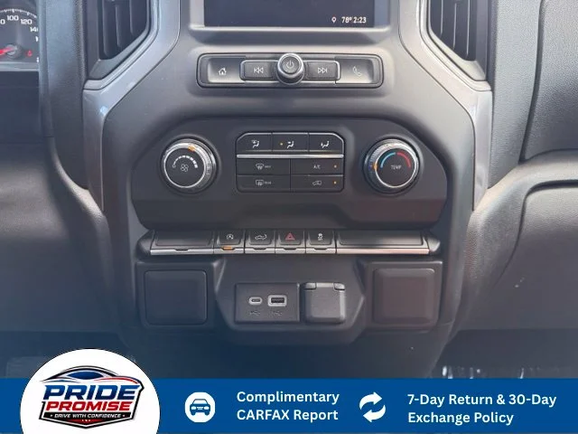 Used 2022 Black Chevrolet Custom image 16