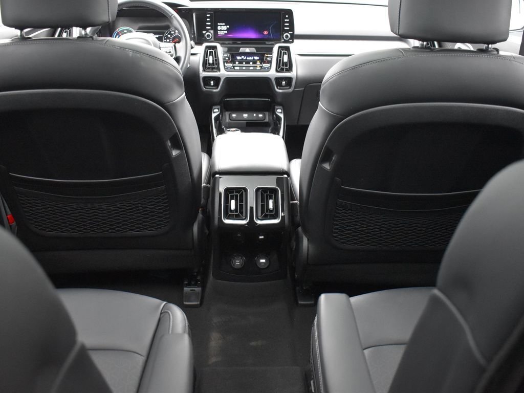2022 KIA SORENTO - Image 27