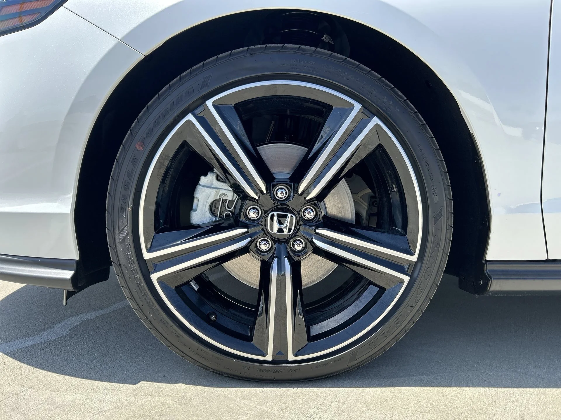 New 2026 Platinum White Pearl Honda Sport image 19