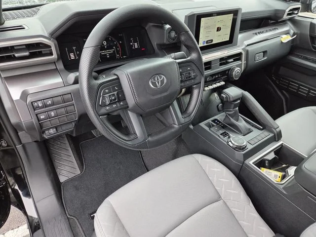 2026 Toyota Tacoma SR5 - Photo 21