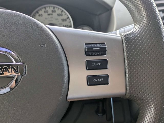 Used 2017 White Nissan Desert Runner image 24