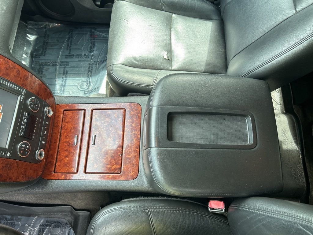 Used 2013 Black Chevrolet LTZ image 16