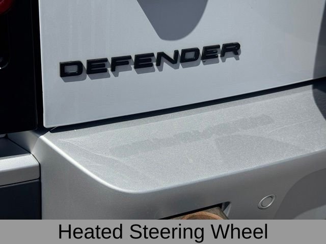 Used 2023 White Land Rover S image 19