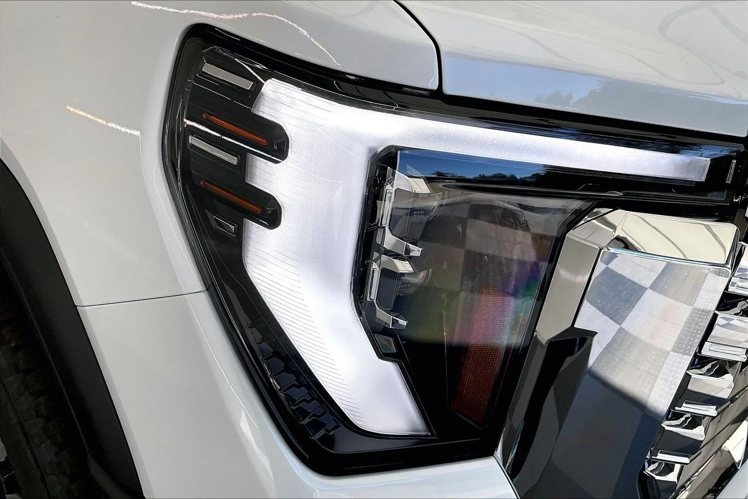 New 2026 Glacier White Tricoat GMC Denali image 15