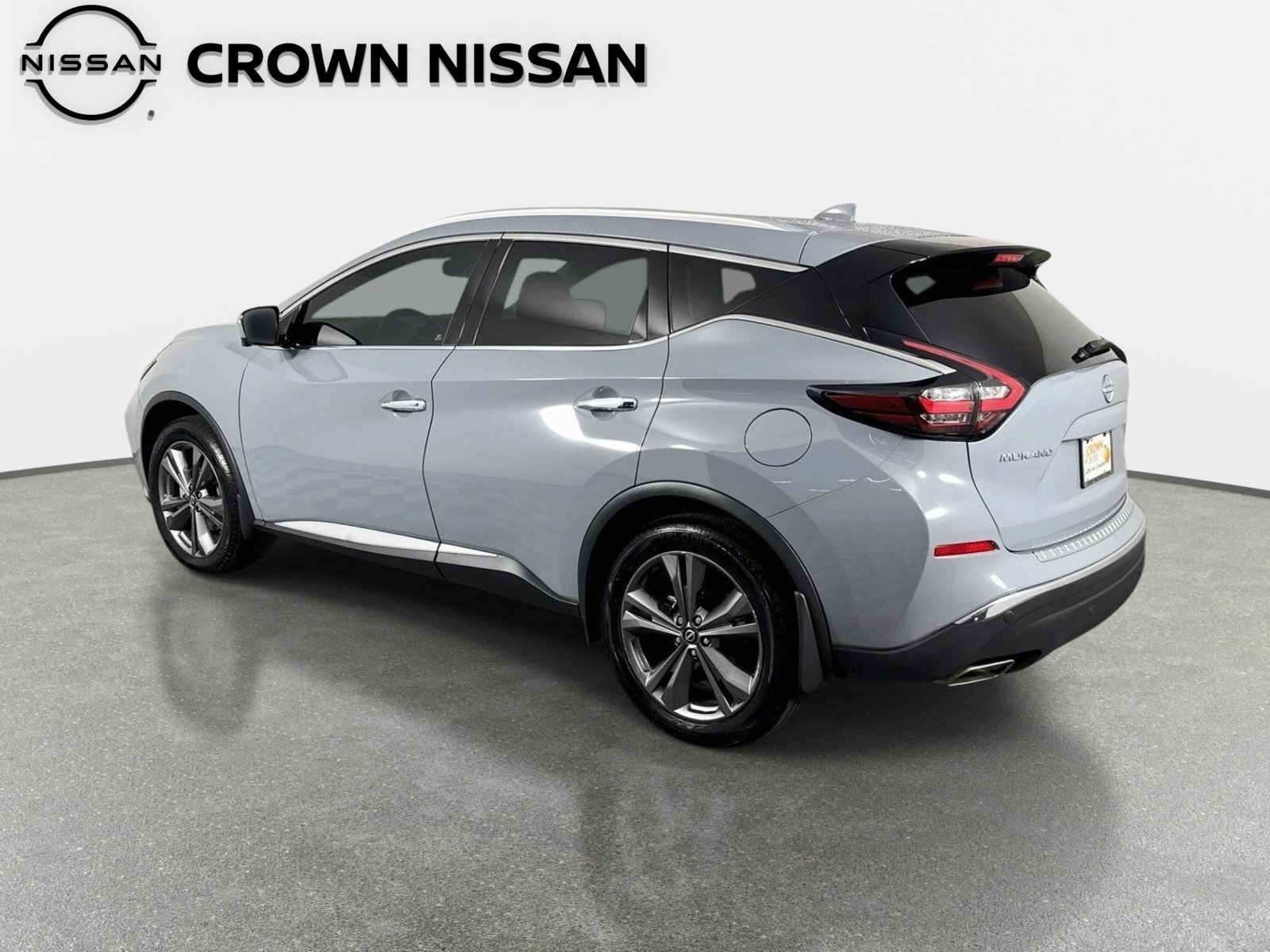 Used 2023 Boulder Gray Pearl Nissan Platinum image 7