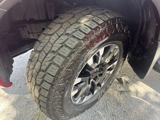 Used 2020 Red Nissan PRO-4X image 34