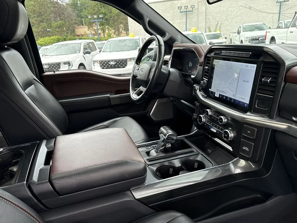 Used 2022 Agate Black Metallic Ford Lariat image 30