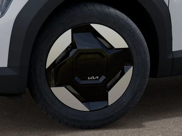 New 2024 White Kia Wind image 10