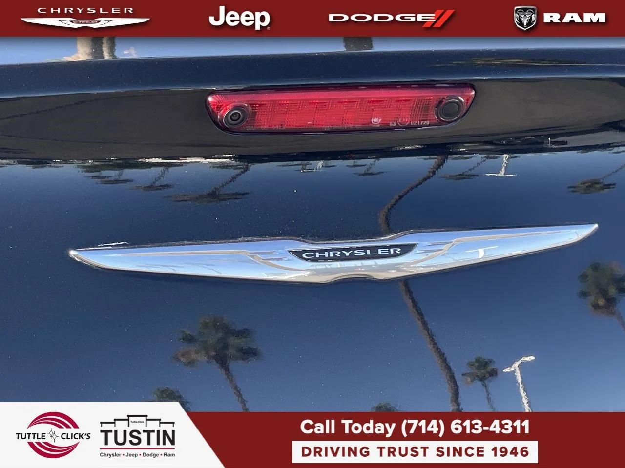 Used 2014 Gloss Black Chrysler 300S image 17