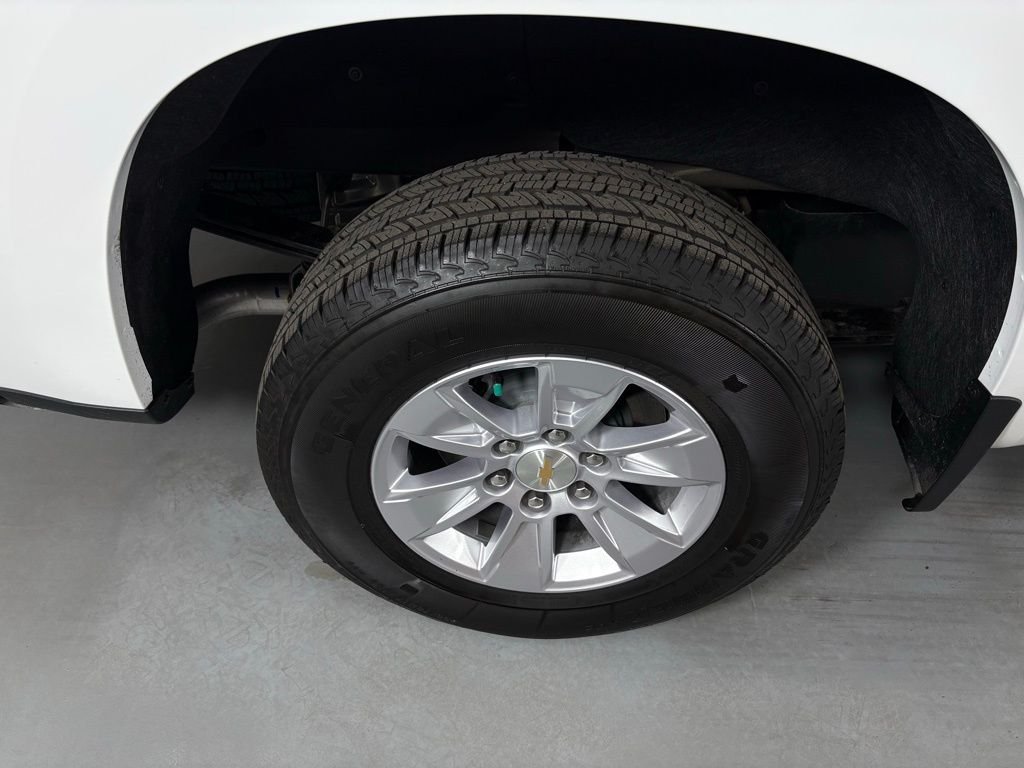 Used 2026 White Chevrolet LT image 11