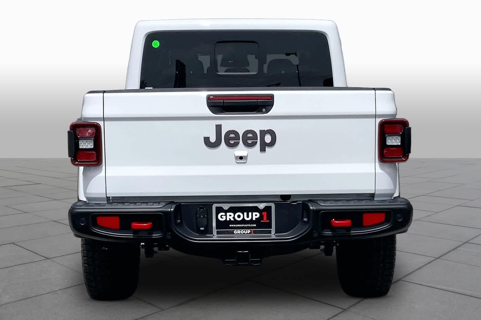 New 2026 Bright White Clearcoat Jeep Rubicon X image 4