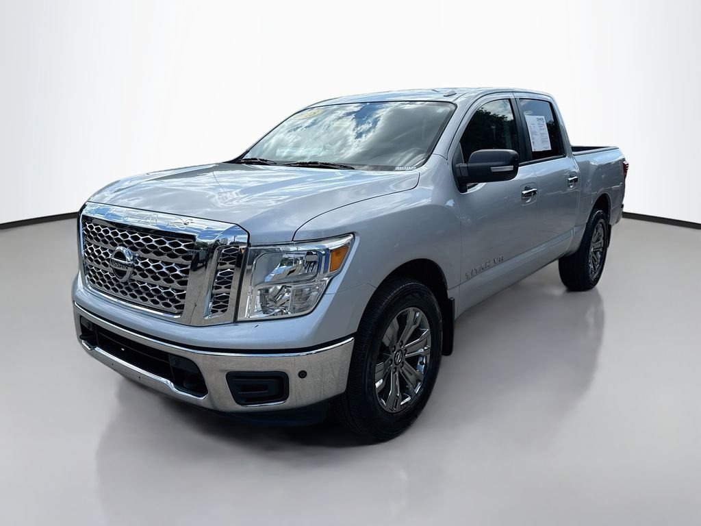 Used 2018 Brilliant Silver Nissan SV image 3