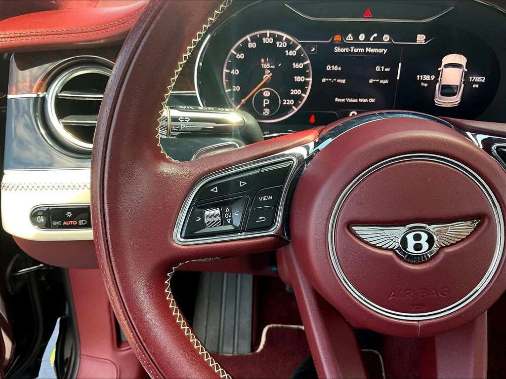 Used 2021 Cricket Ball Bentley V8 image 11
