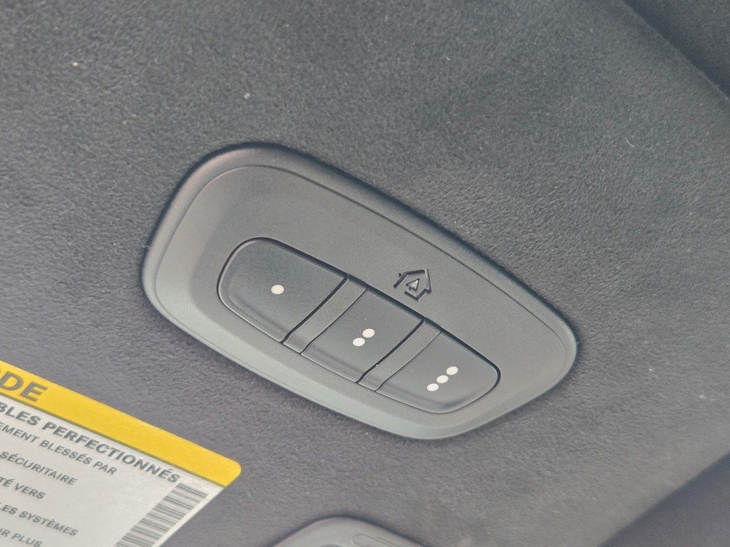 Used 2021 Black Jeep Summit image 32