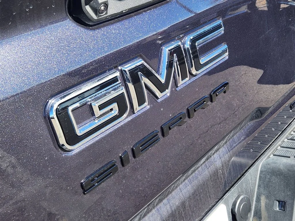 2026 GMC Sierra 3500HD SLT - Photo 10
