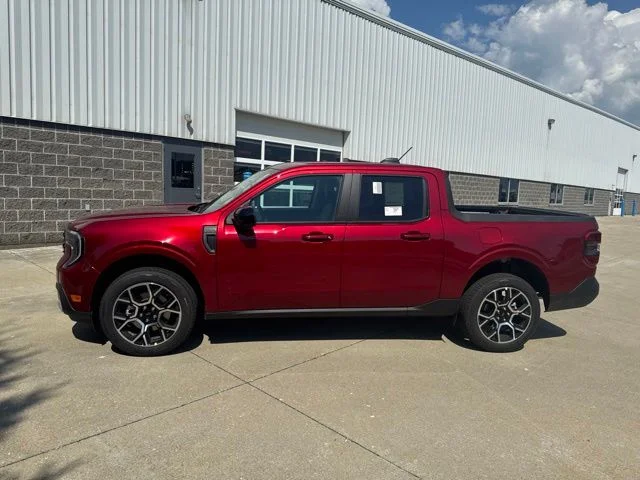 New 2026 Ruby Red Metallic Tinted Clearcoat Ford Lariat® image 38