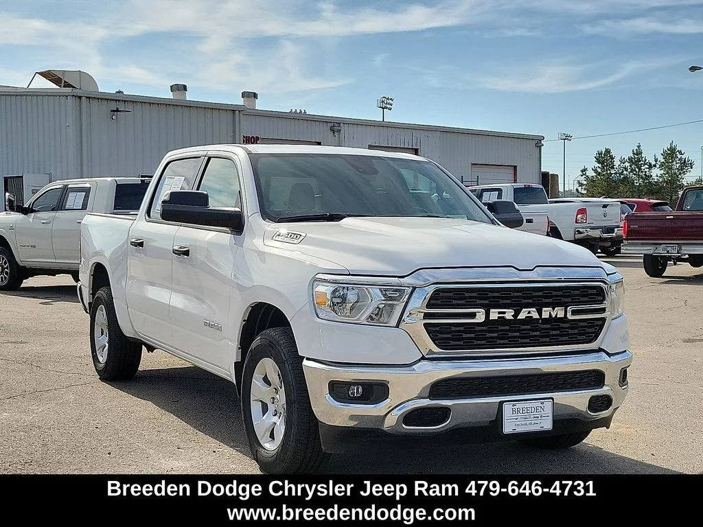 2024 RAM 1500 Big Horn/Lone Star 4x4 Crew Cab 5'7's photo