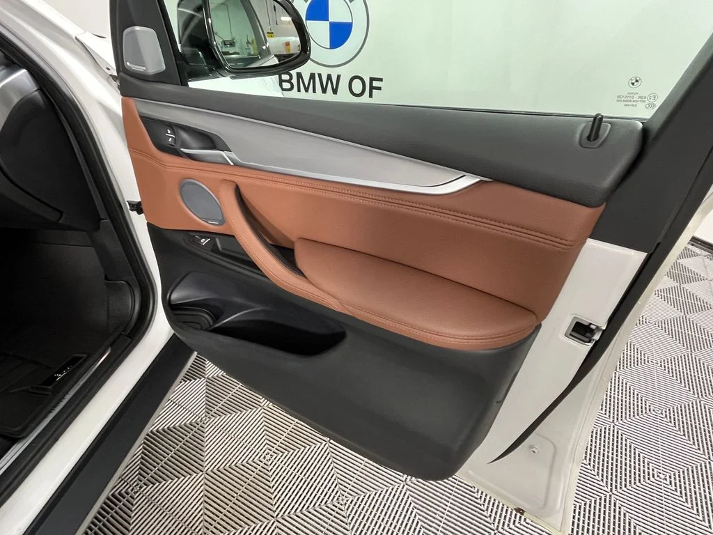 Used 2017 White BMW xDrive35i image 19