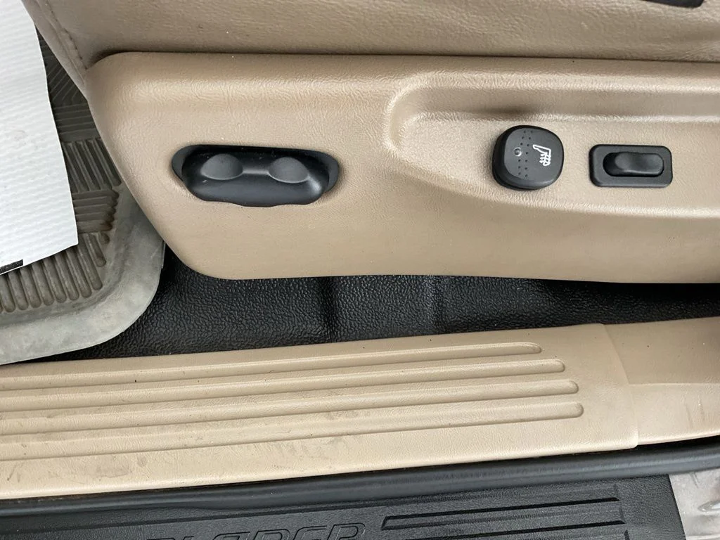 Used 2005  Ford XLT image 9