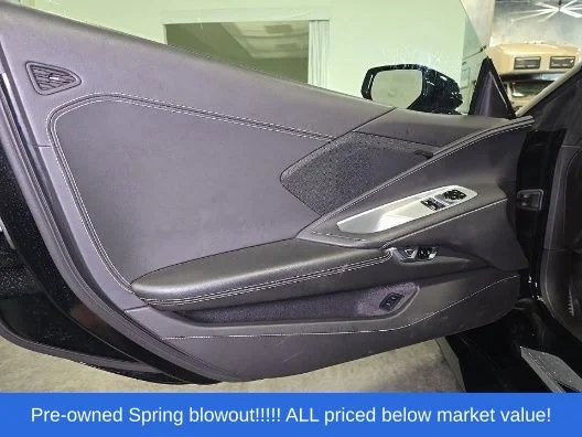 Used 2025 Black Chevrolet Z06 image 9