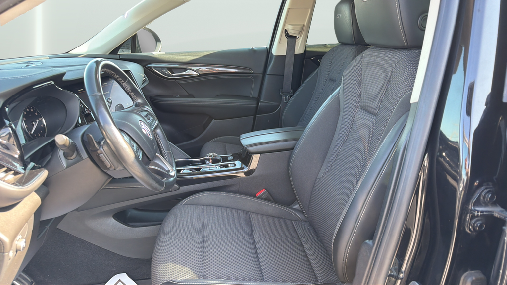 Used 2022 Ebony Twilight Metallic Buick Preferred image 17
